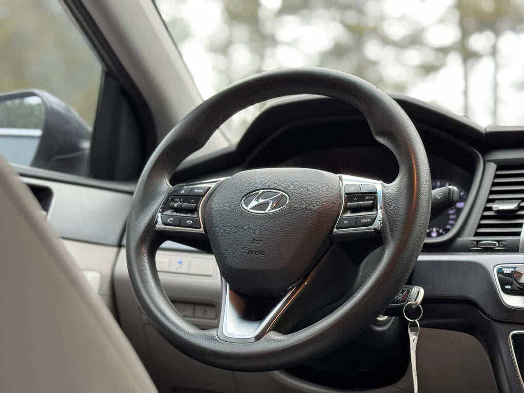 2019 Hyundai Sonata SE - Photo 12
