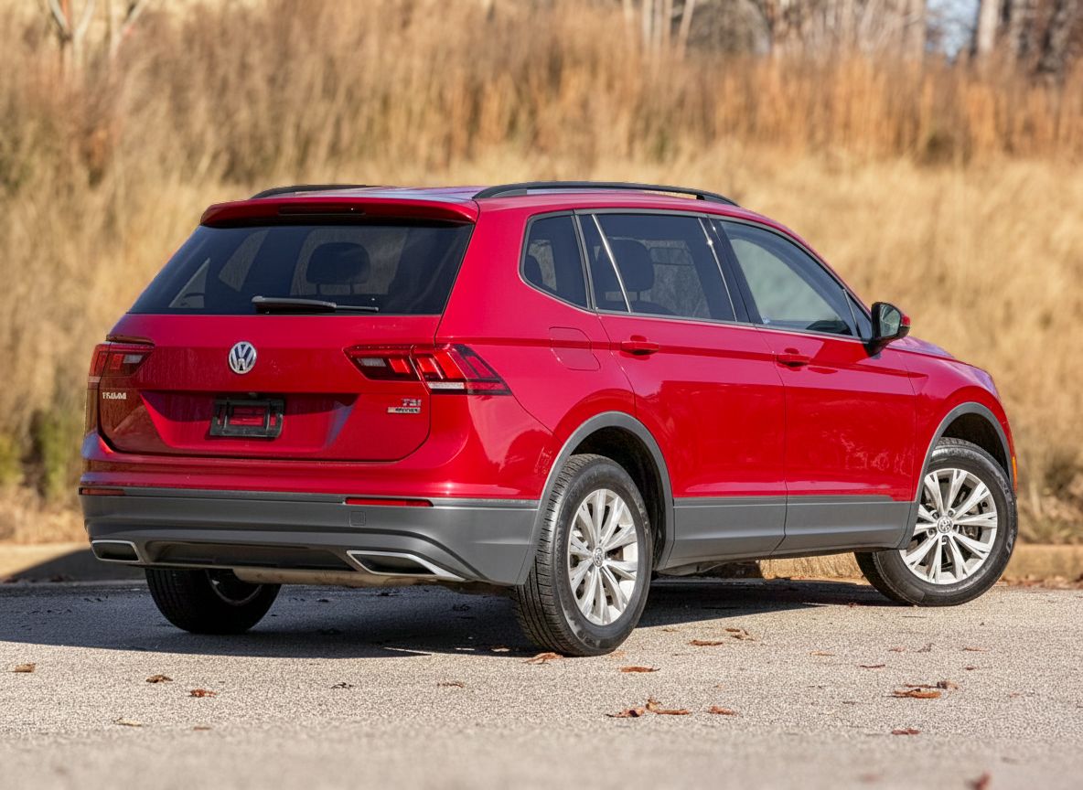 2018 Volkswagen Tiguan S - Photo 17