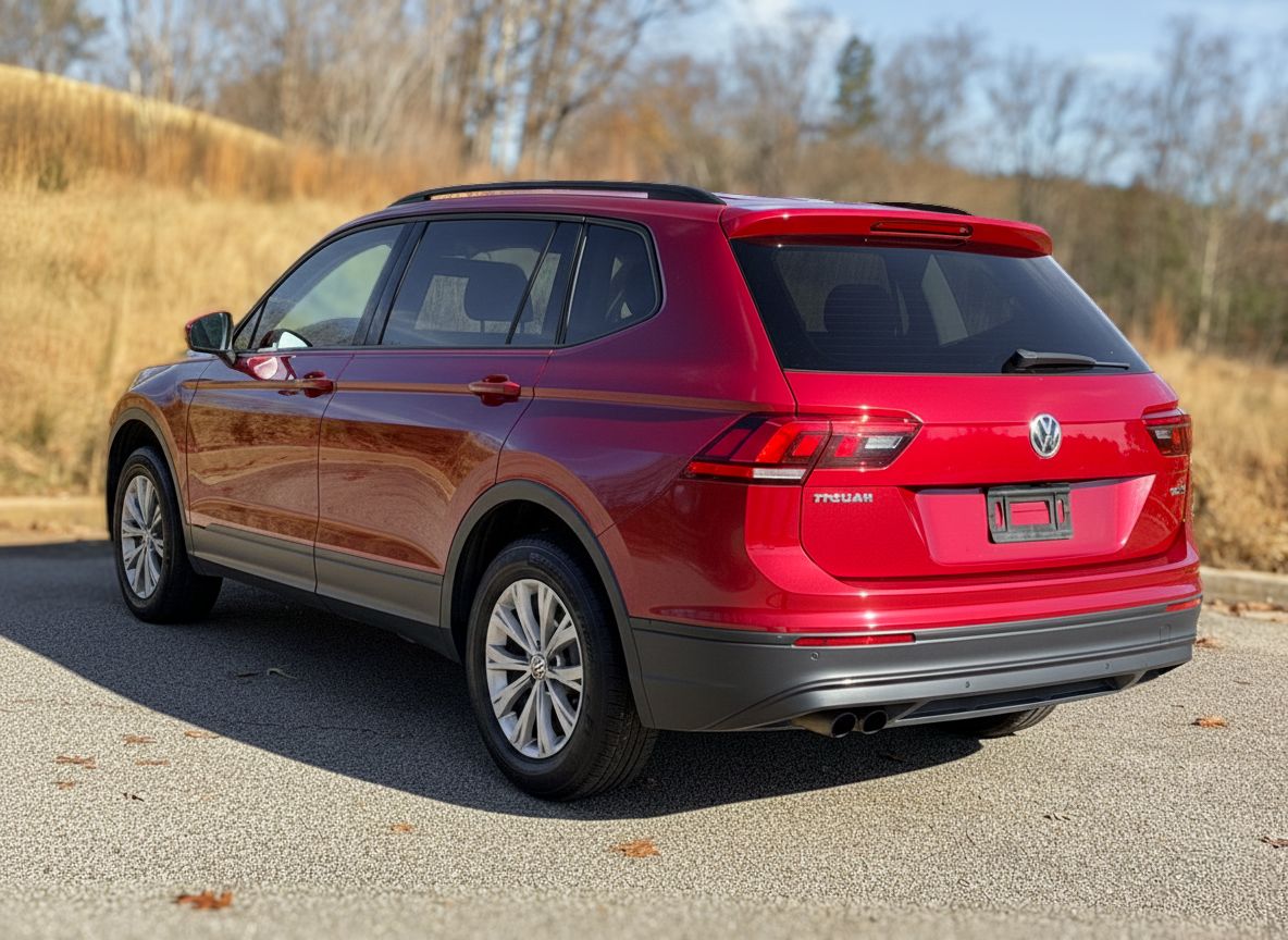 2018 Volkswagen Tiguan S - Photo 19