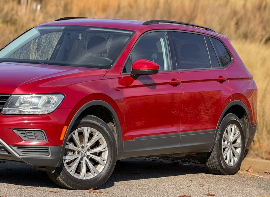 2018 Volkswagen Tiguan S - Photo 4