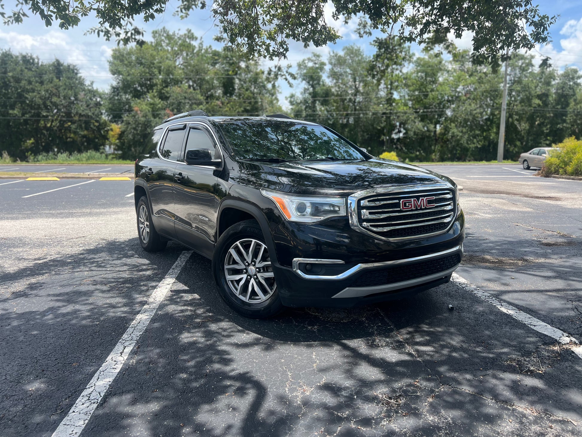 2017 GMC Acadia SLE-2 - Photo 2