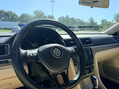 2018 VOLKSWAGEN PASSAT