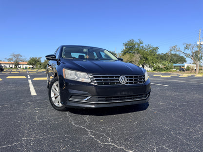 2018 VOLKSWAGEN PASSAT