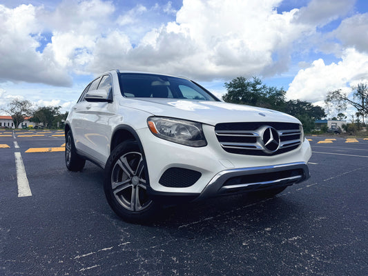 2016 Mercedes-Benz GLC 300