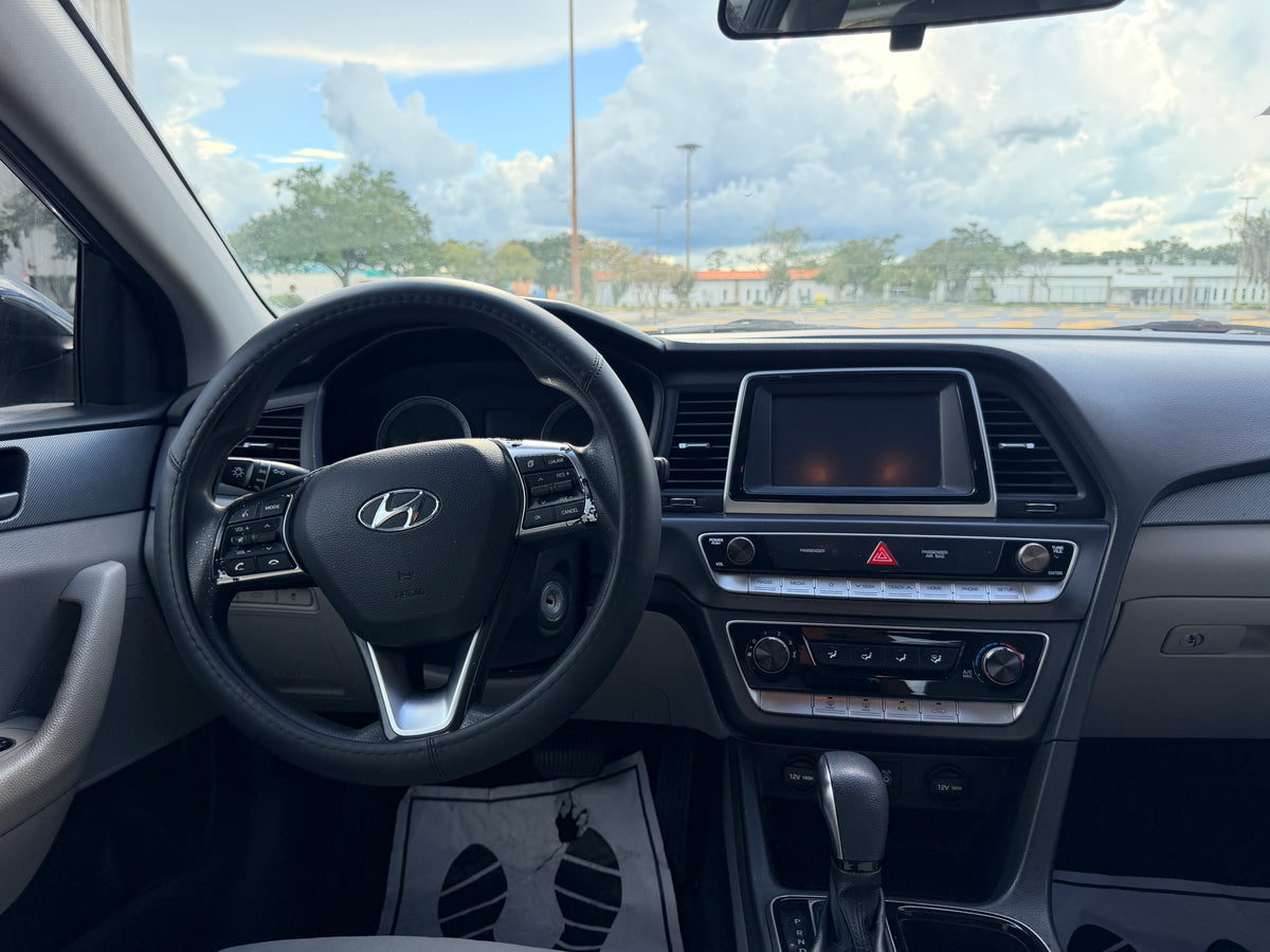 2019 HYUNDAI SONATA