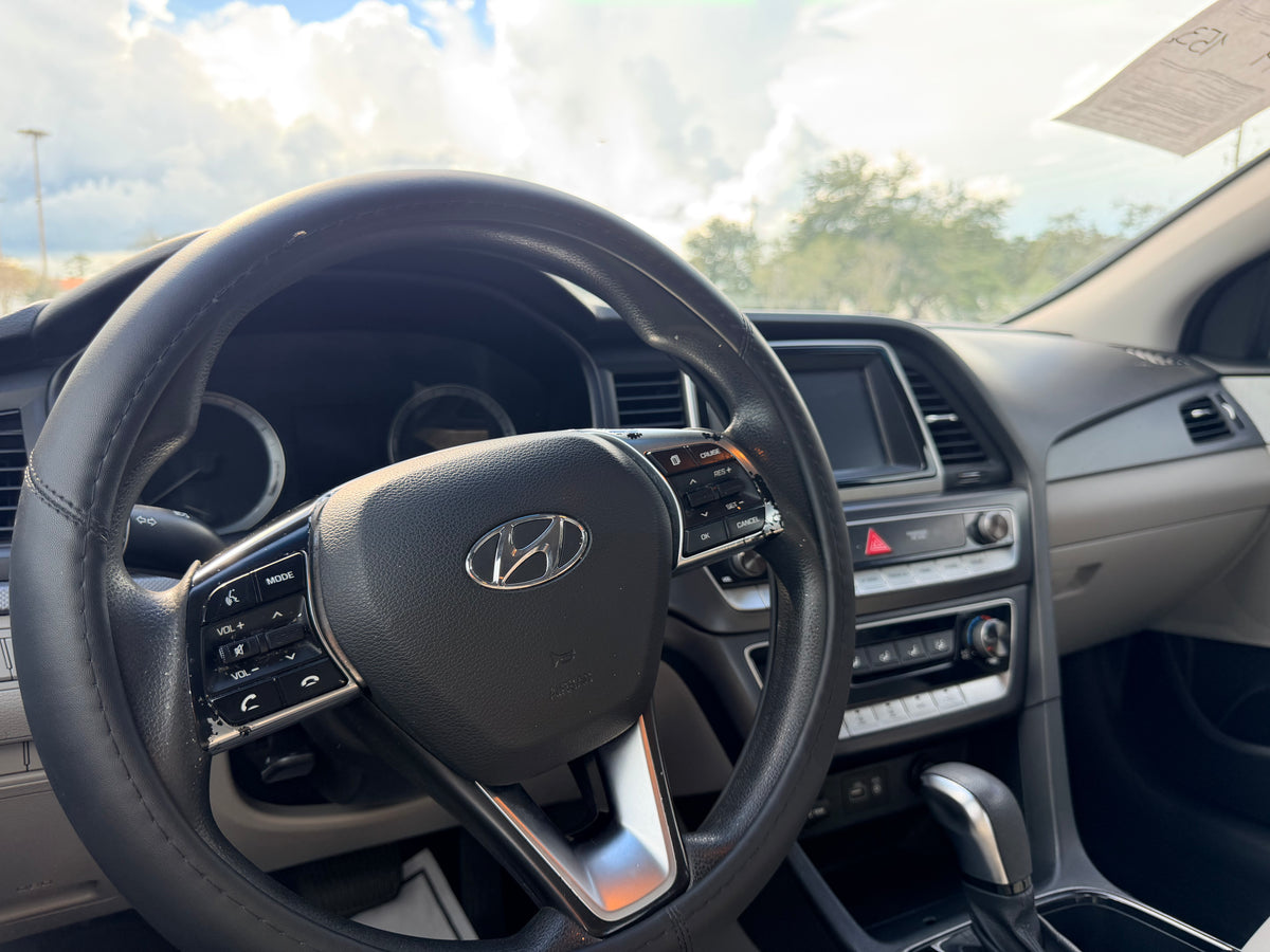 2019 HYUNDAI SONATA