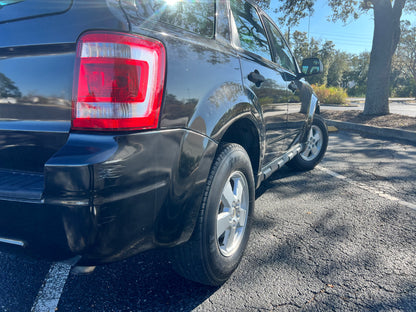 2011 FORD ESCAPE