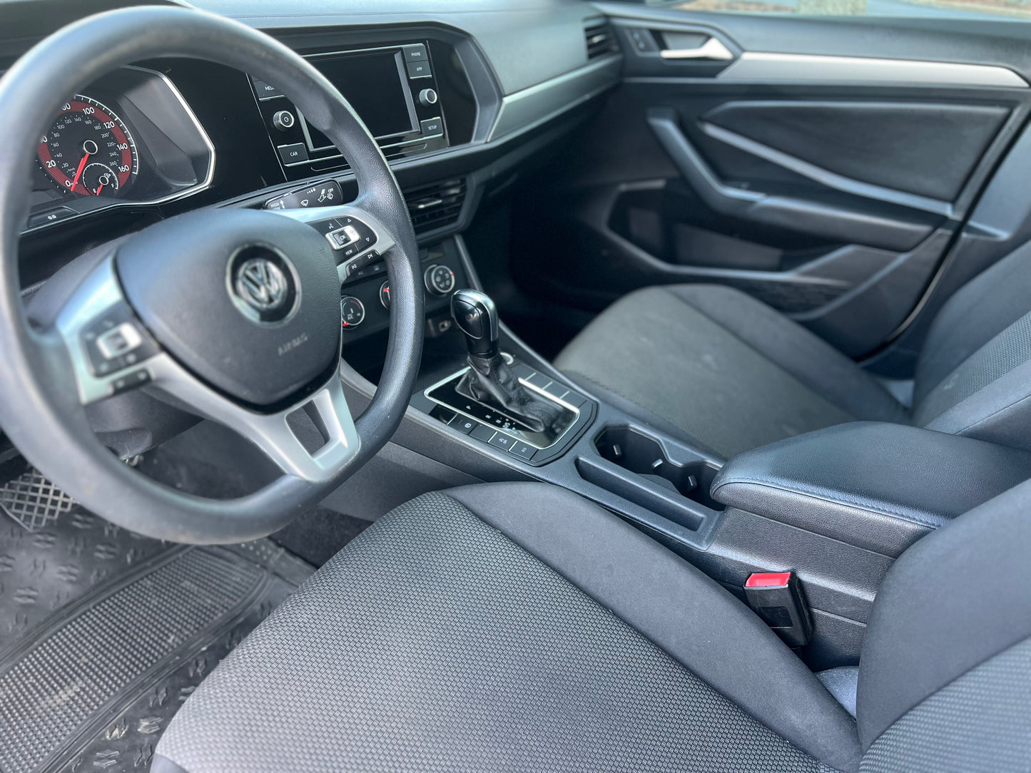 2019 VOLKSWAGEN JETTA