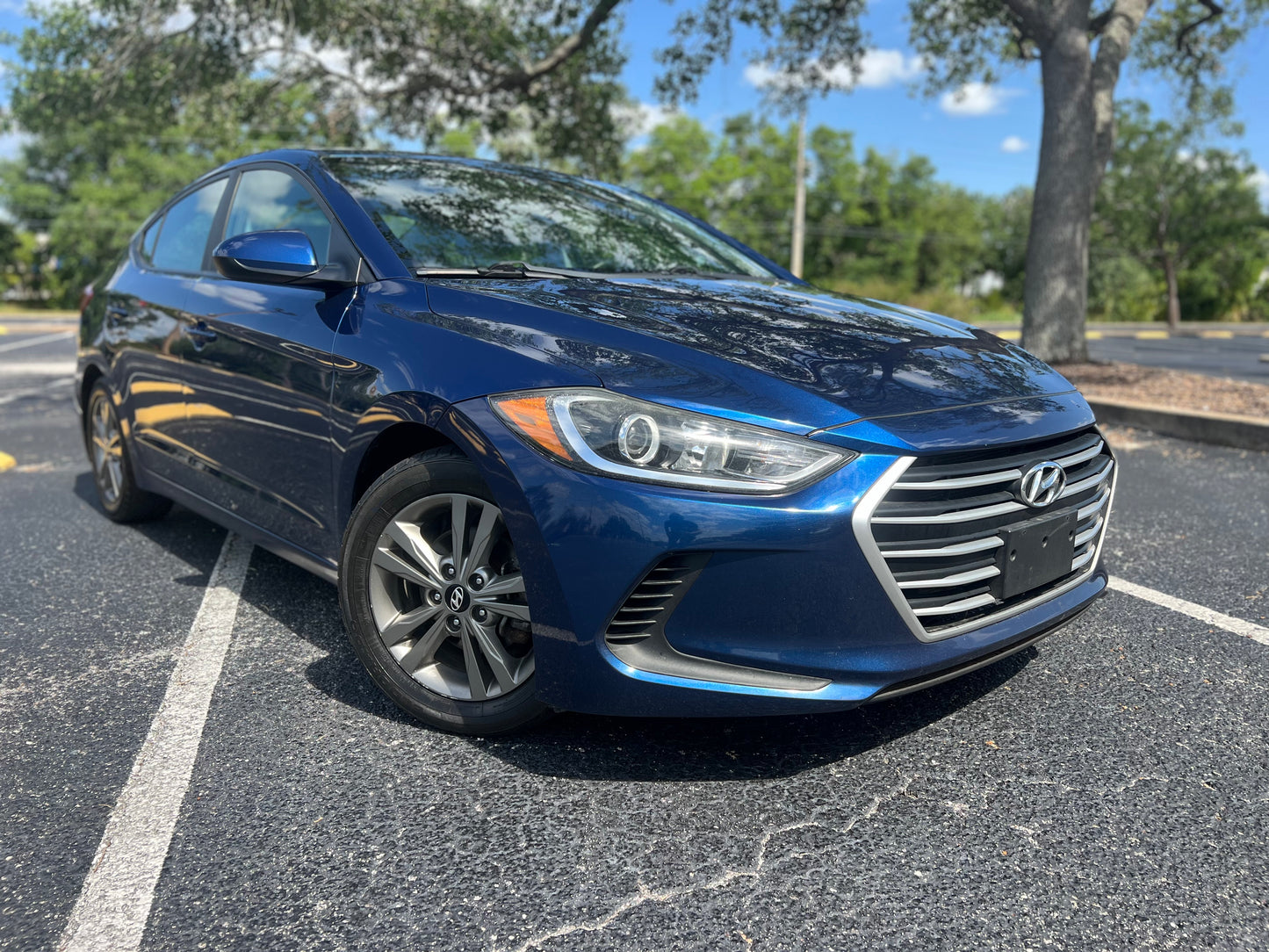 2017 HYUNDAI ELANTRA