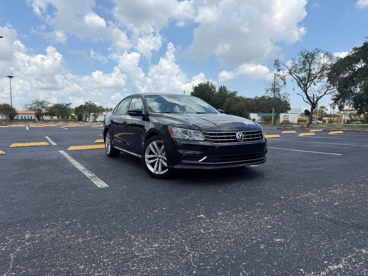 2019 VOLKSWAGEN PASSAT