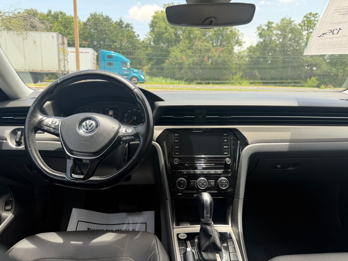 2020 VOLKSWAGEN PASSAT