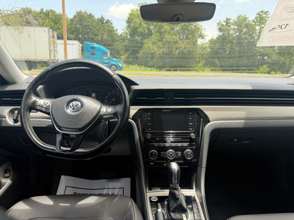 2020 VOLKSWAGEN PASSAT