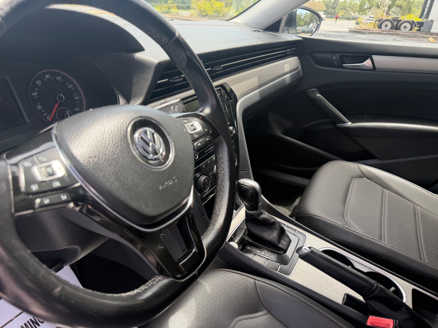 2020 VOLKSWAGEN PASSAT