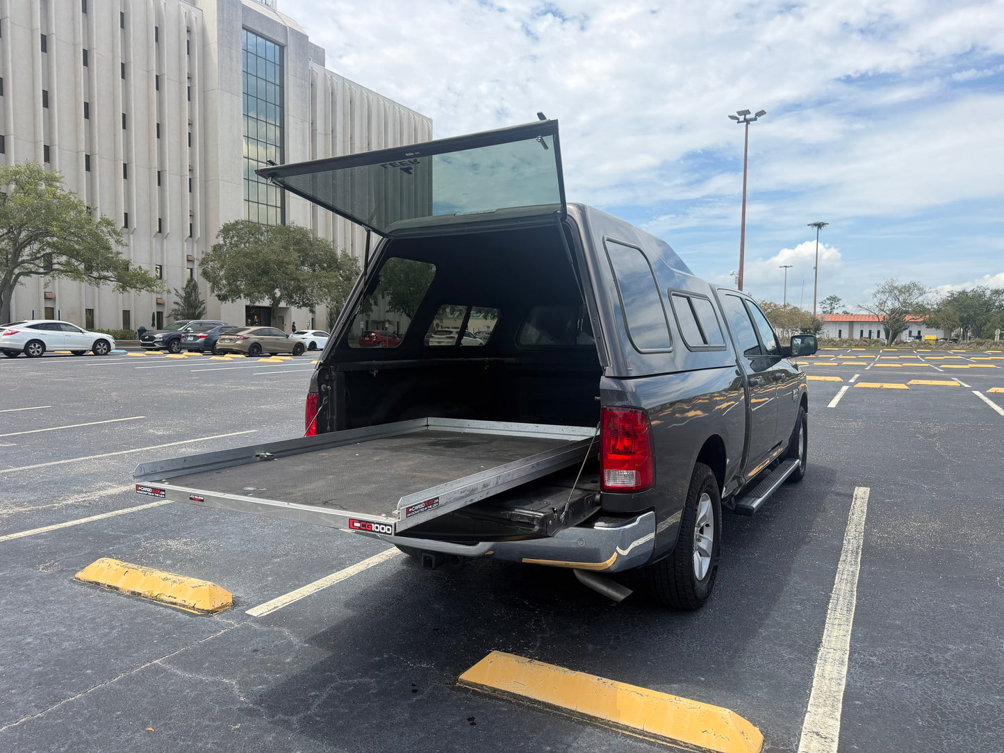 2020 RAM 1500 V8