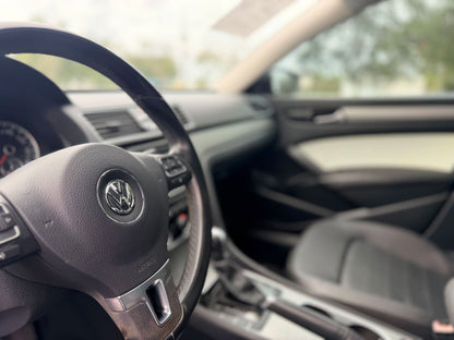 2014 VOLKSWAGEN PASSAT