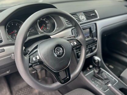 2016 VOLKSWAGEN PASSAT