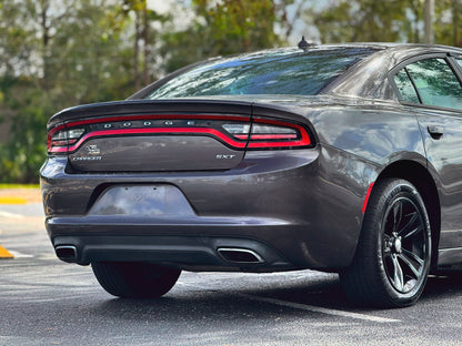 2017 DODGE CHARGER SXT