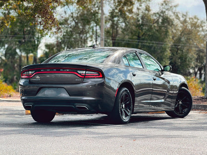 2017 DODGE CHARGER SXT